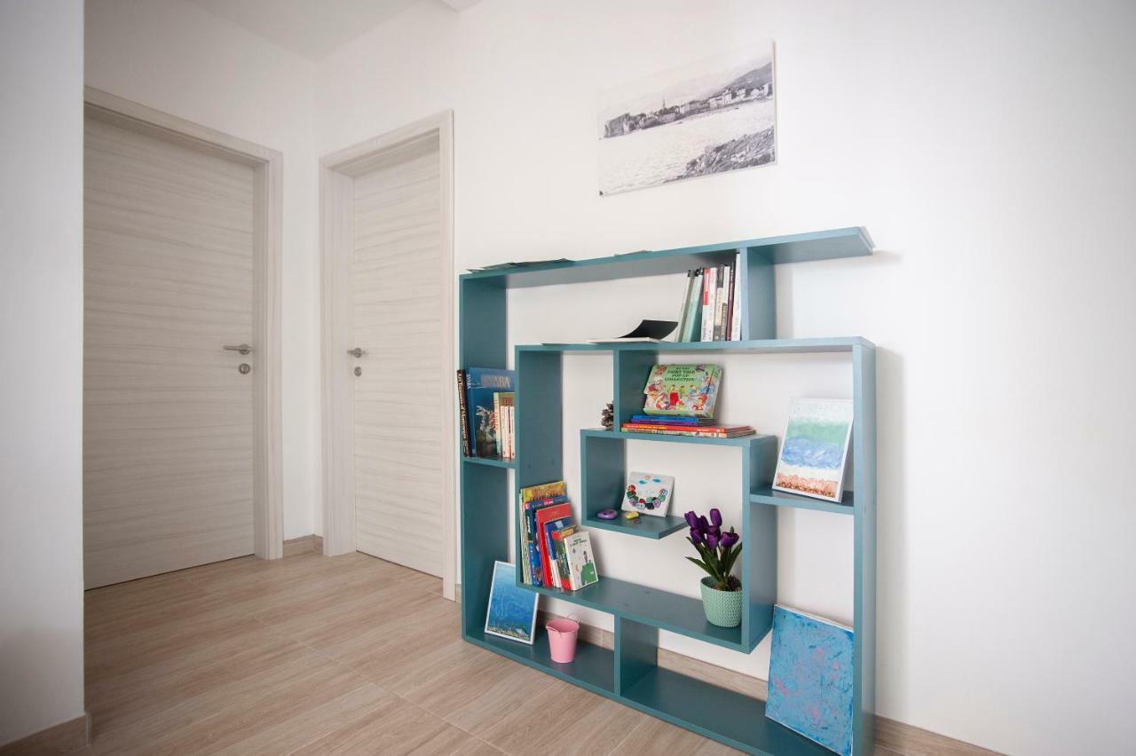 Guest House Djonovic Petrovac Екстериор снимка